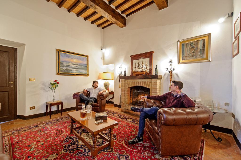 Tenuta Di Petriolo Guest House Torrita di Siena Exterior foto