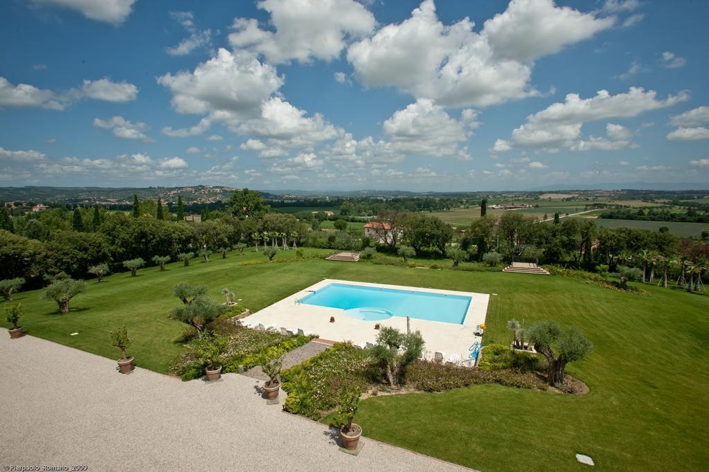 Tenuta Di Petriolo Guest House Torrita di Siena Exterior foto