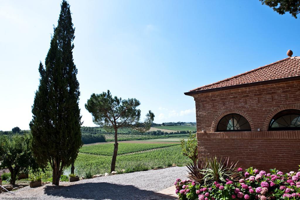 Tenuta Di Petriolo Guest House Torrita di Siena Exterior foto