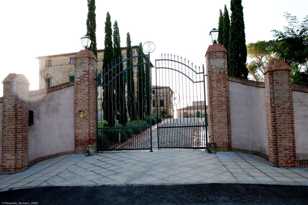 Tenuta Di Petriolo Guest House Torrita di Siena Exterior foto