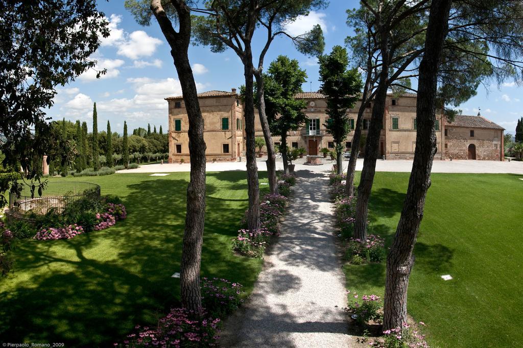 Tenuta Di Petriolo Guest House Torrita di Siena Exterior foto
